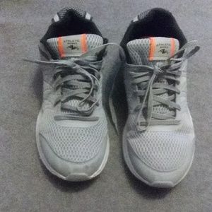 Athletics Sneakers.velcro